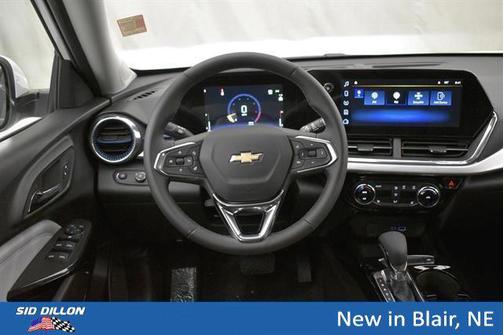 Summit White 2026 Chevrolet Trax LT