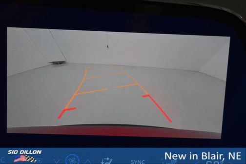 Radiant Red Tintcoat 2026 Chevrolet Traverse LT