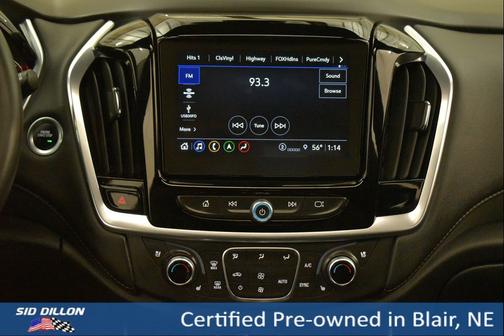 Iridescent Pearl Tricoat 2022 Chevrolet Traverse High Country