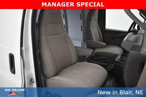 Summit White 2025 Chevrolet Express 3500 RWD 3500 Extended Wheelbase WT