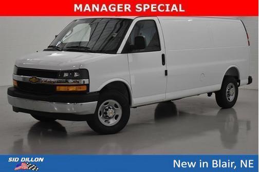 Summit White 2025 Chevrolet Express 3500 RWD 3500 Extended Wheelbase WT