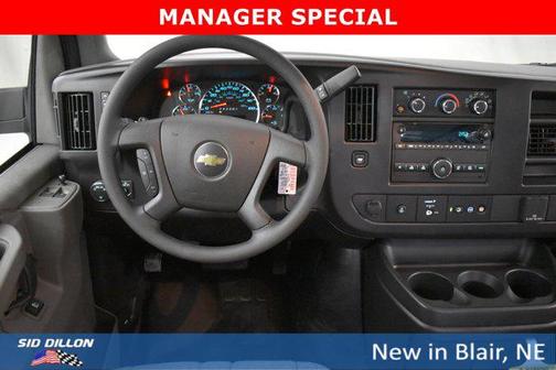 Summit White 2025 Chevrolet Express 3500 RWD 3500 Extended Wheelbase WT