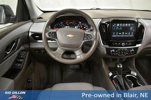 Satin Steel Metallic 2019 Chevrolet Traverse LT Leather