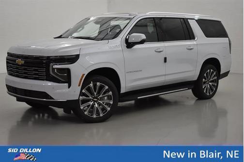 Polar White Tricoat 2026 Chevrolet Suburban High Country, 4WD