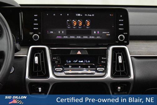 Glacial White Pearl 2022 Kia Sorento EX