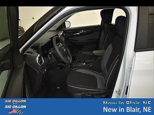 Summit White 2026 Chevrolet Trailblazer LS