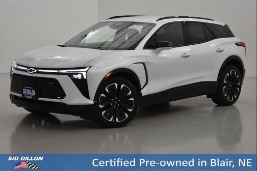 Iridescent Pearl Tricoat 2024 Chevrolet Blazer EV eAWD RS