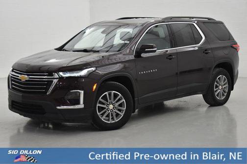Black Cherry Metallic 2023 Chevrolet Traverse LT Leather