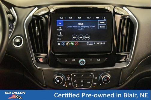 Black Cherry Metallic 2023 Chevrolet Traverse LT Leather