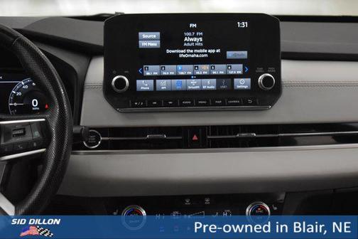 Labrador Black Pearl 2022 Mitsubishi Outlander SEL 2.5 S-AWC