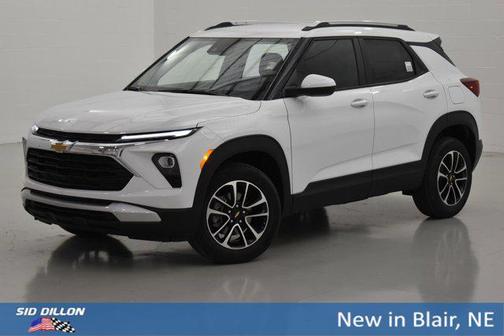 Summit White 2026 Chevrolet Trailblazer LT