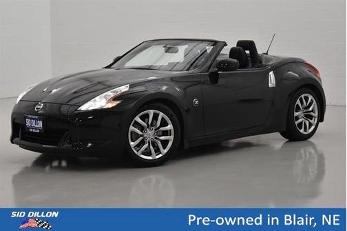 Magnetic Black Metallic 2011 Nissan 370Z Touring