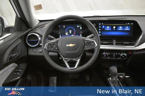 Summit White 2026 Chevrolet Trax LT