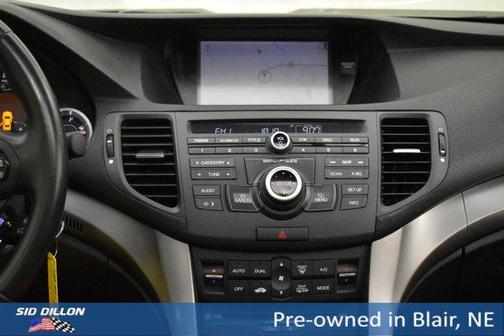Premium White Pearl 2010 Acura TSX 2.4