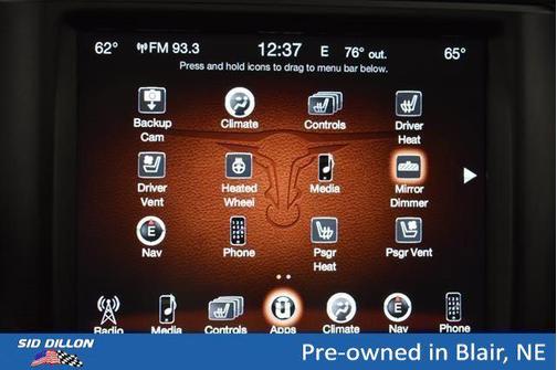 Brilliant Black Crystal Pearl 2017 RAM 1500 Longhorn