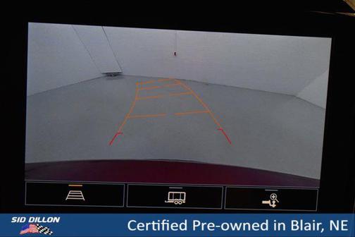 Radiant Red Tintcoat 2023 Chevrolet Traverse LT Cloth