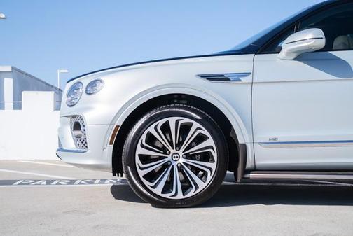 2021 Bentley Bentayga V8