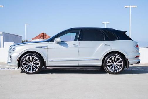2021 Bentley Bentayga V8