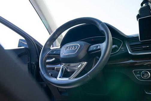 2019 Audi Q5 2.0T Premium Plus
