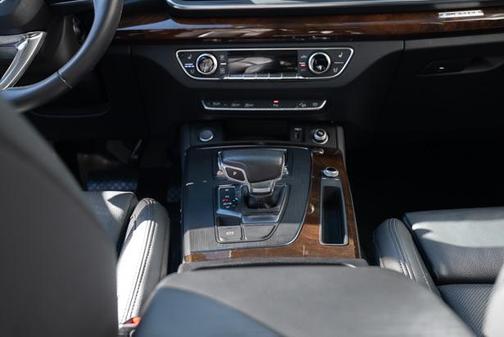 2019 Audi Q5 2.0T Premium Plus