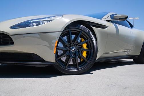 2018 Aston Martin DB11 