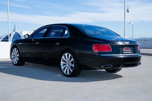 2014 Bentley Flying Spur Base