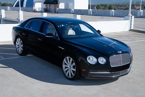 2014 Bentley Flying Spur Base