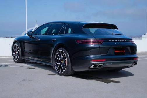 2018 Porsche Panamera Turbo