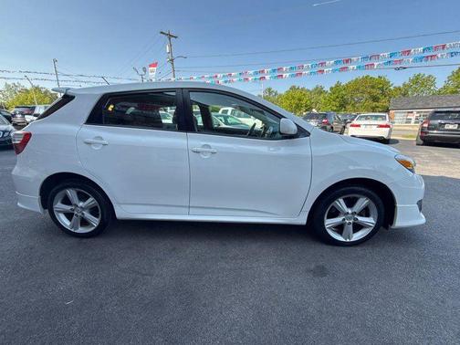 2010 Toyota Matrix S