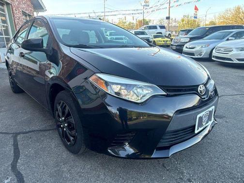 Gray 2016 Toyota Corolla LE