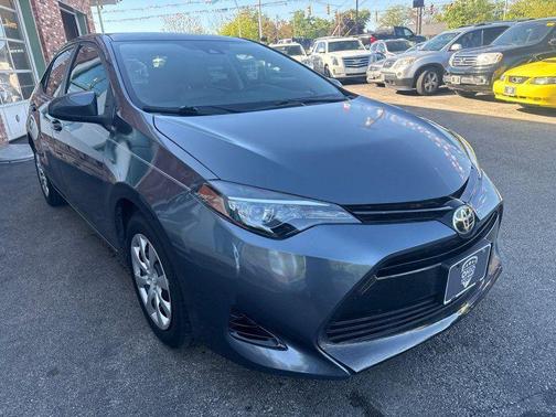 Gray 2018 Toyota Corolla LE