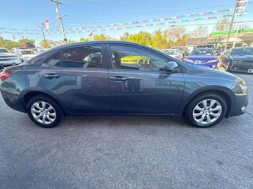 Gray 2018 Toyota Corolla LE