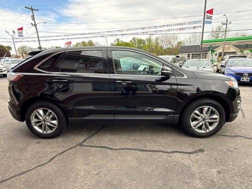 Blue 2017 Ford Edge SEL