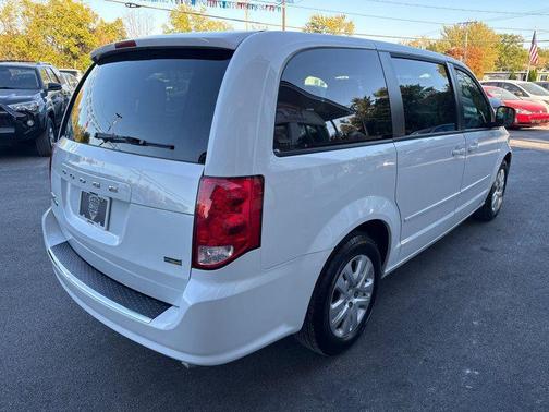 2014 Dodge Grand Caravan AVP/SE