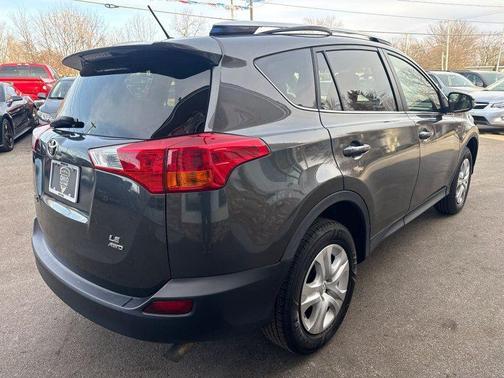 2013 Toyota RAV4 LE