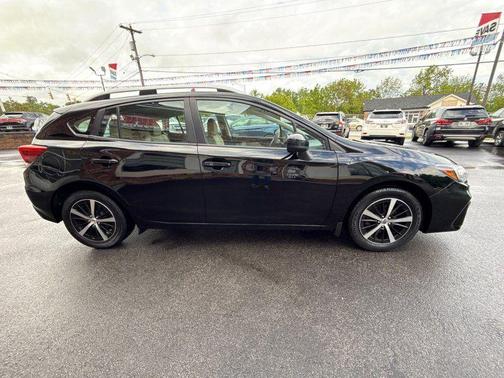 2019 Subaru Impreza 2.0i Premium