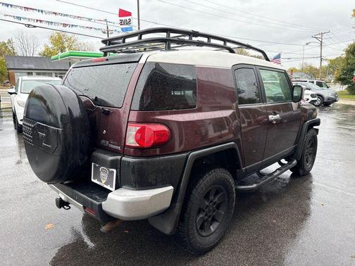 2007 Toyota FJ Cruiser Base (Retail Orders Only) (M6)