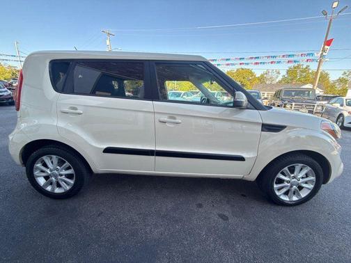 2013 Kia Soul +
