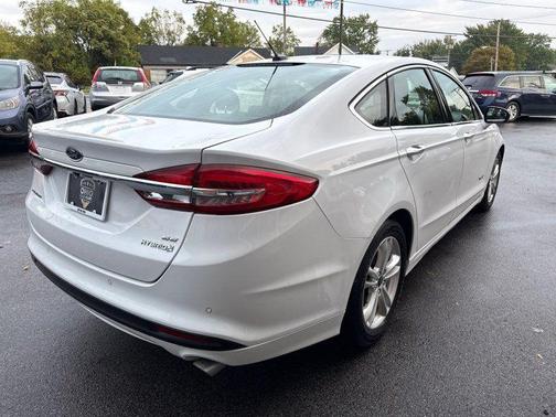 2018 Ford Fusion Hybrid SE