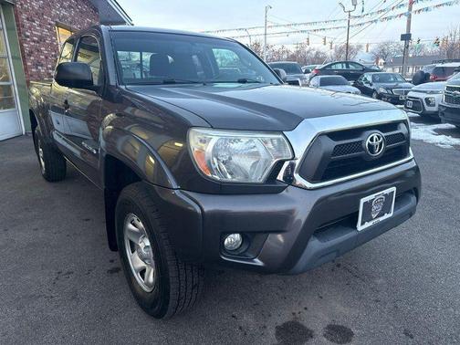 2013 Toyota Tacoma Base