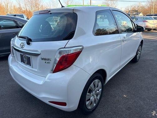 2013 Toyota Yaris L