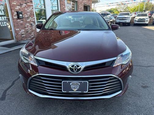 Red 2016 Toyota Avalon XLE