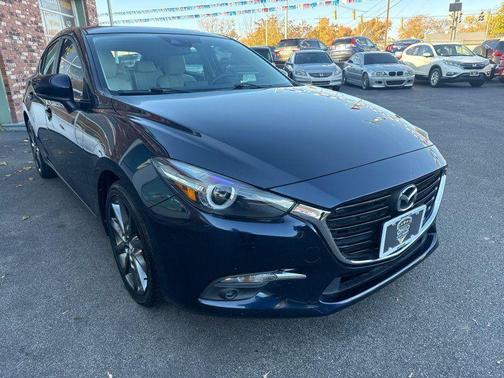 2018 Mazda Mazda3 Grand Touring