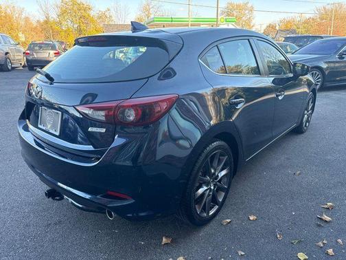 2018 Mazda Mazda3 Grand Touring