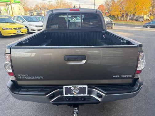 2014 Toyota Tacoma Base