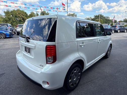 2014 Scion xB Base