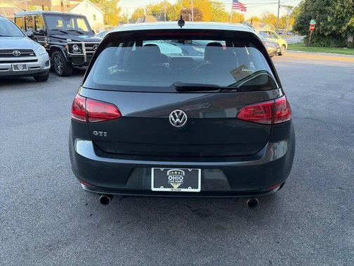 2015 Volkswagen Golf GTI 2.0T S 4-Door