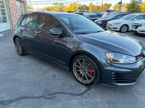 2015 Volkswagen Golf GTI 2.0T S 4-Door