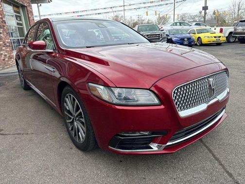2018 Lincoln Continental Select