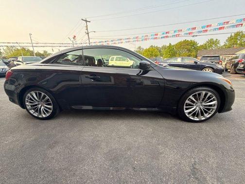 2012 INFINITI G37 Base